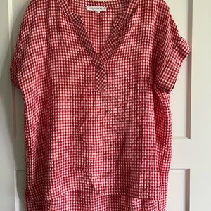 EUC Red and white gingham tunic top size small